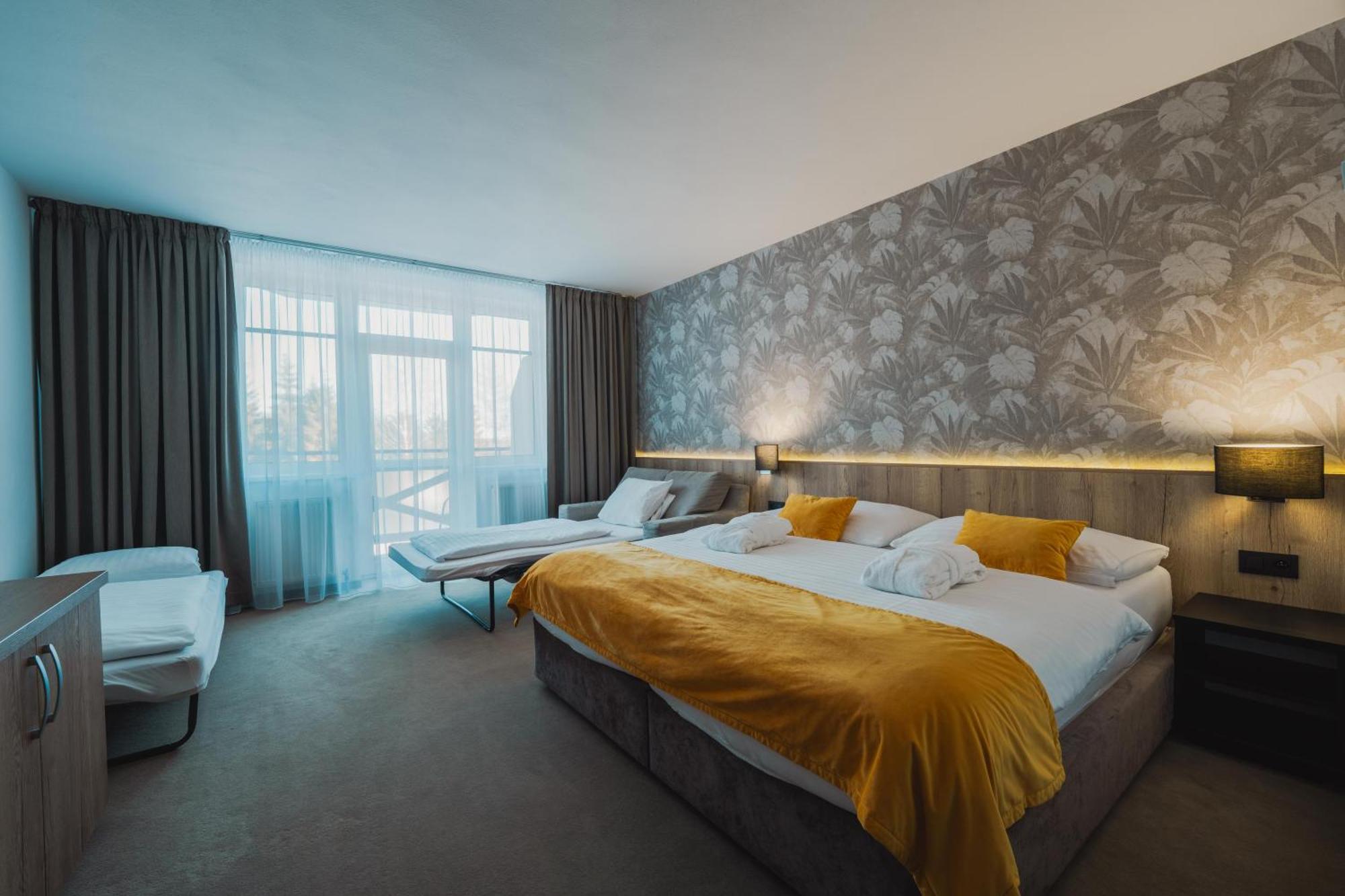 Rodinny Hotel Hubert High Tatras Vysoké Tatry エクステリア 写真
